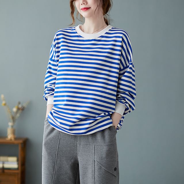INEN-Crew Neck Striped Pullover