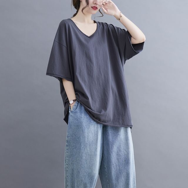 INEN-Elbow-Sleeve V-Neck Plain T-Shirt