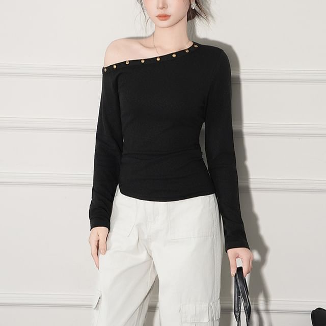 INEN-Long-Sleeve Off Shoulder Studded Plain Top