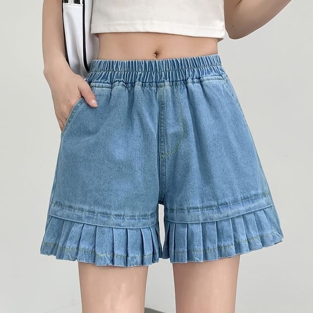 INEN-Mid Waist Pleated Denim Shorts