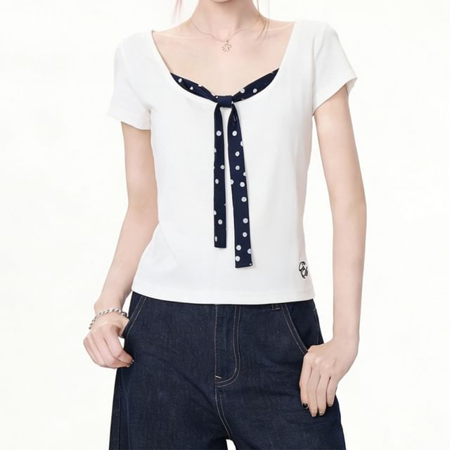 INEN-Mock Two-Piece Short-Sleeve Dotted Panel Crop Top