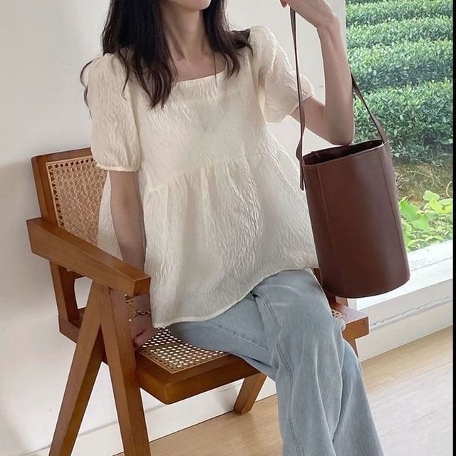 INEN-Short-Sleeve Square Neck Plain Flowy Top