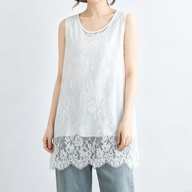 INEN-Sleeveless Scoop Neck Lace Tunic