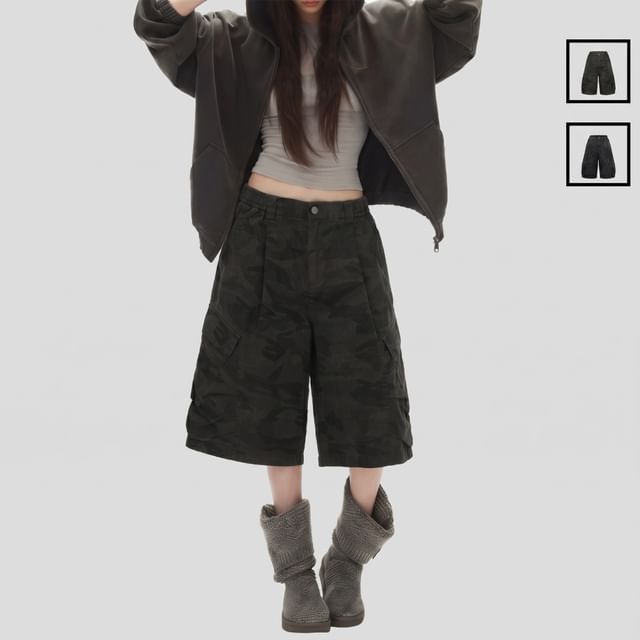 INStudio-Mid Rise Cargo Wide Leg Jorts