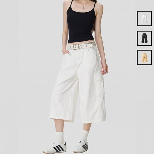 INStudio-Mid Rise Plain Wide Leg Capri Cargo Pants
