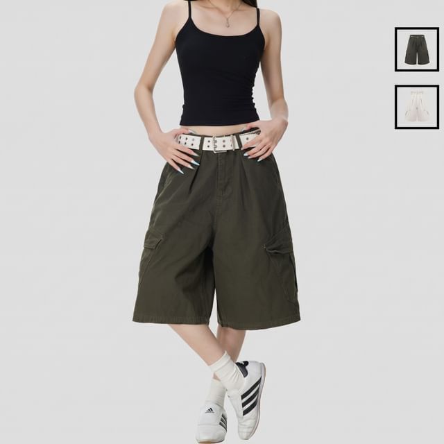 INStudio-Mid Rise Plain Wide Leg Shorts