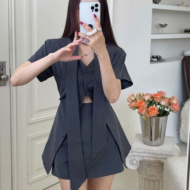 ISSOL-Set Short-Sleeve Collarless Plain Single-Breasted Blazer High Waist Mini A-Line Skirt Skinny Scarf