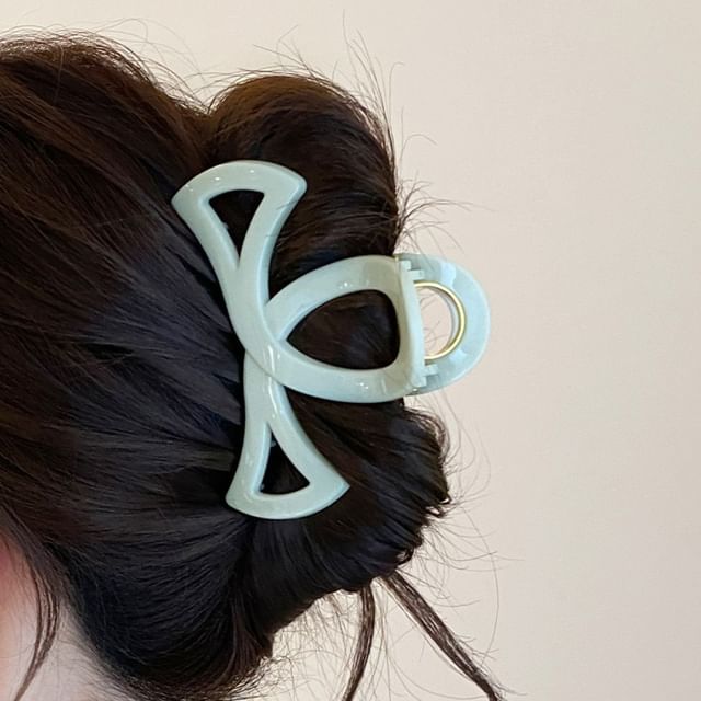 Jael-Cutout Plain Hair Clamp
