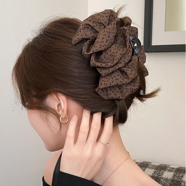 Jael-Leopard Hair Claw