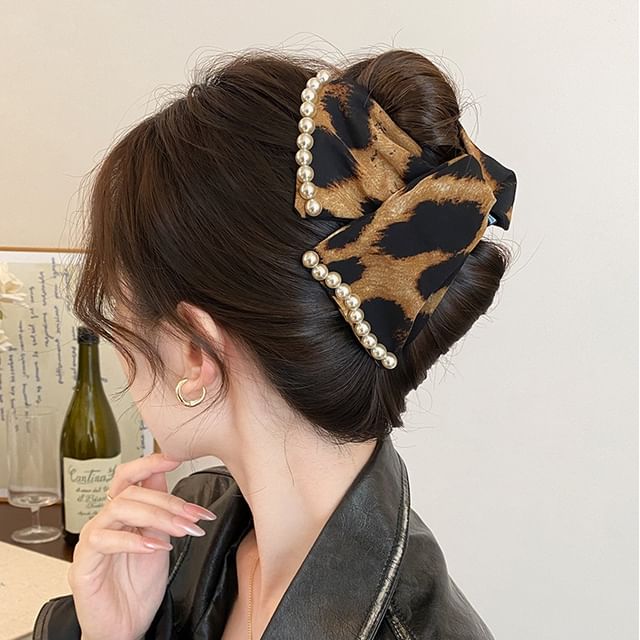 Jael-Leopard Print Beaded Triangle Hair Claw
