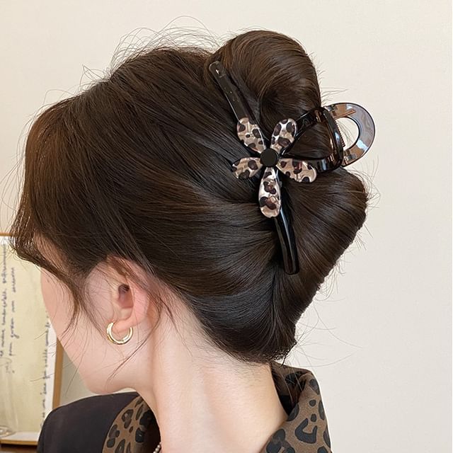 Jael-Leopard Print Flower Hair Claw