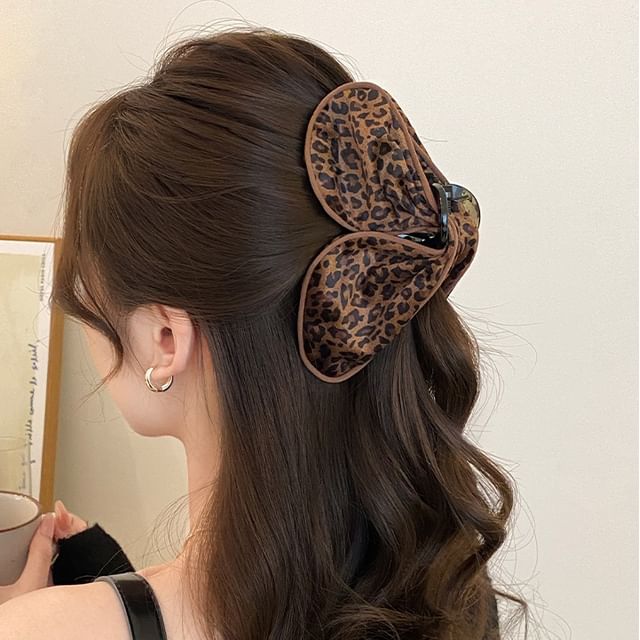 Jael-Leopard Print Hair Claw