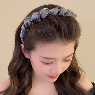 Jael-Mesh Teeth Headband