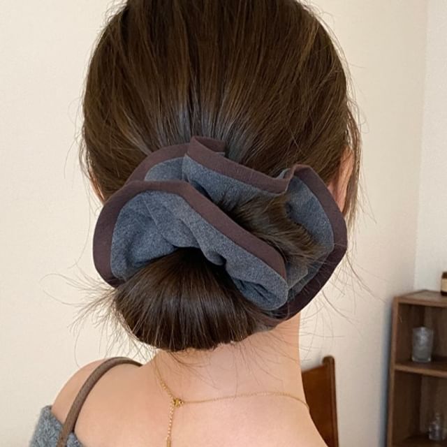Jael-Piped Ruffle Scrunchie