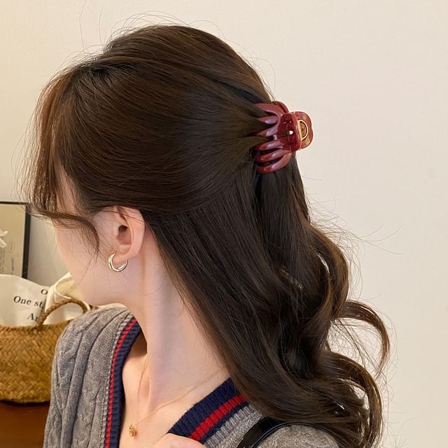 Jael-Plain Hair Claw
