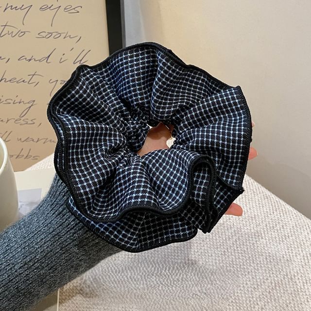 Jael-Plain Layered Fabric Scrunchie