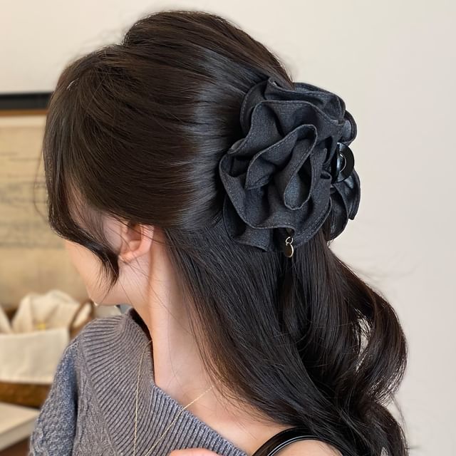 Jael-Ruffle Fabric Hair Claw Clip