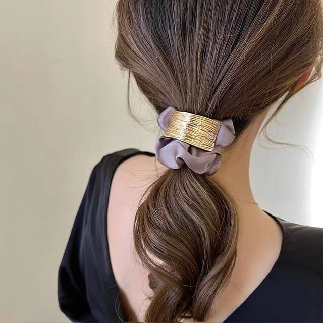 Jael-Textured Alloy Fabric Scrunchie