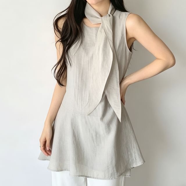 Janerium-Set Sleeveless Crew Neck Plain Asymmetrical Tunic Scarf