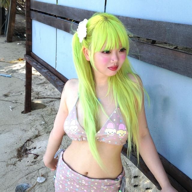 Jellyfish-Long Full Wig - Straight
