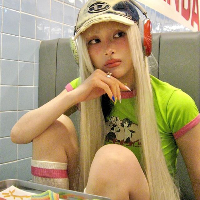 Jellyfish-Long Full Wig - Straight