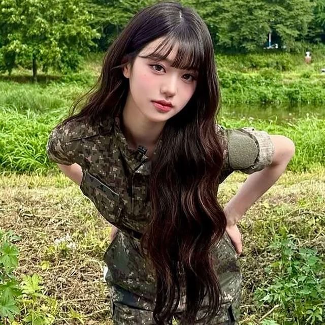 Jellyfish-Long Full Wig - Wavy