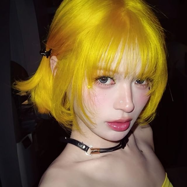 Jellyfish-Short Full Wig - Bob