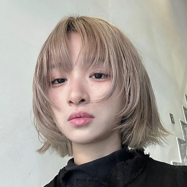 Jellyfish-Short Full Wig - Bob