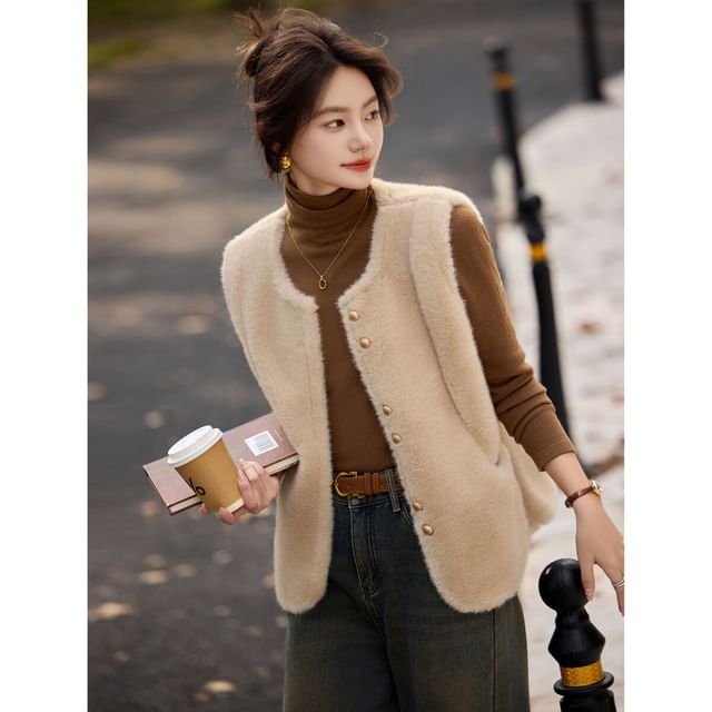 Jeonseon-Crew Neck Fluffy Button-Up Plain Vest
