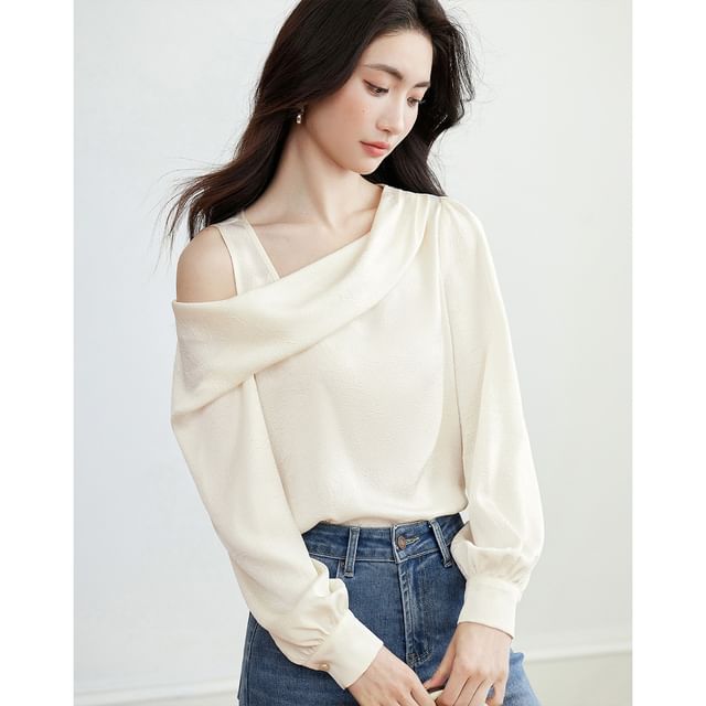 Jeonseon-Long-Sleeve Cold Shoulder Plain Blouse