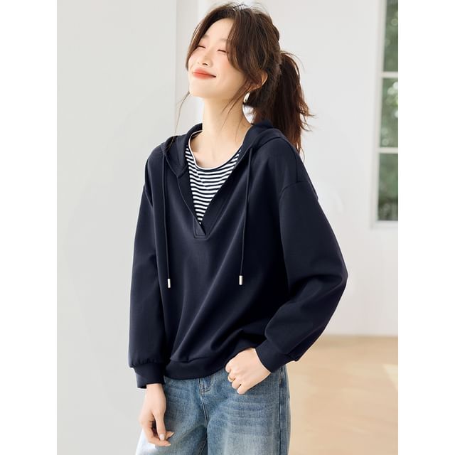 Jeonseon-Mock Two-Piece Round Neck Striped Drawstring Hoodie