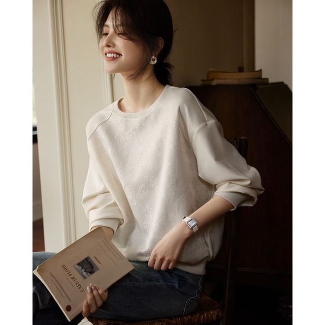 Jeonseon-Round Neck Jacquard Raglan Sweatshirt
