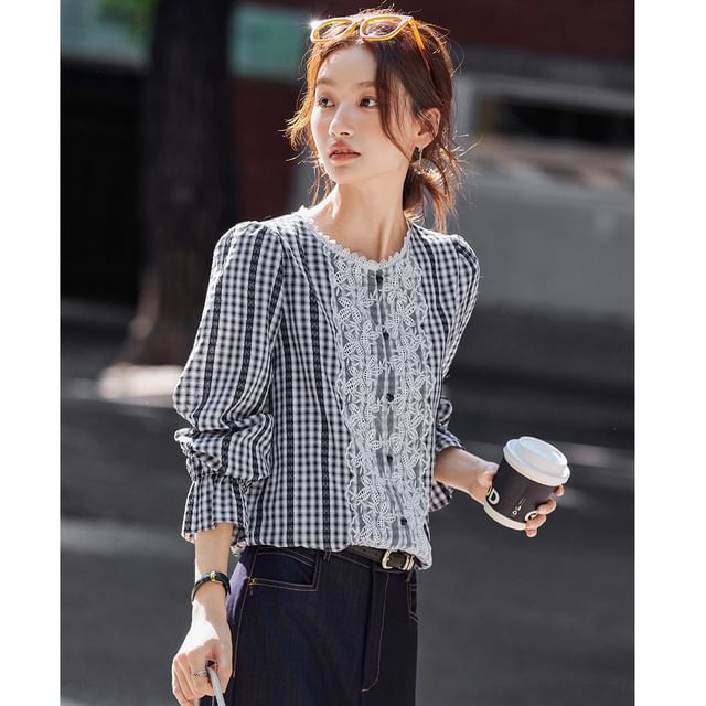 Jeonseon-Round Neck Plaid Blouse