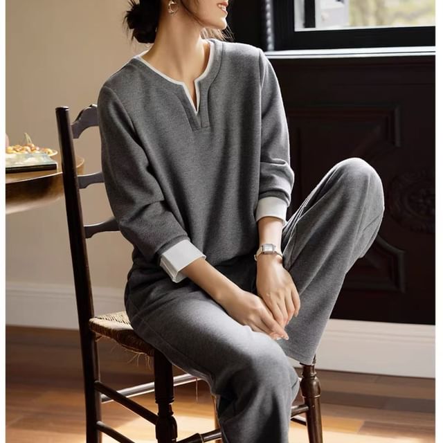 Jeonseon-Set Mock Two-Piece Notched Pullover Straight Leg Sweatpants