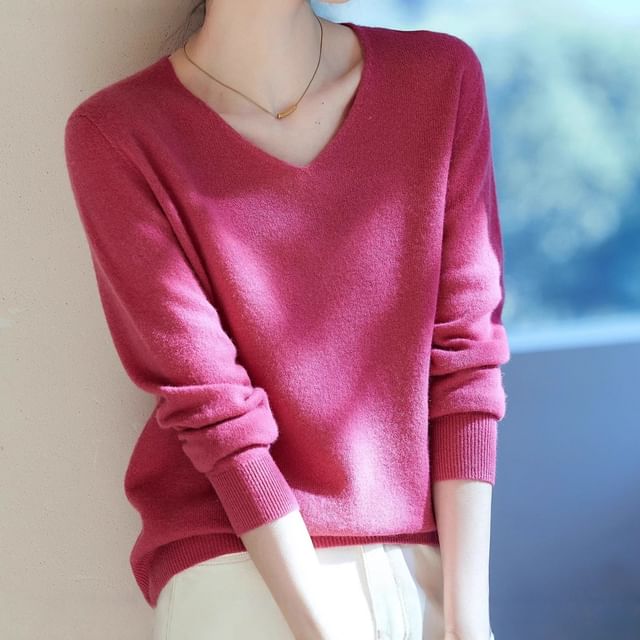 Jeonseon-V-Neck Plain Sweater