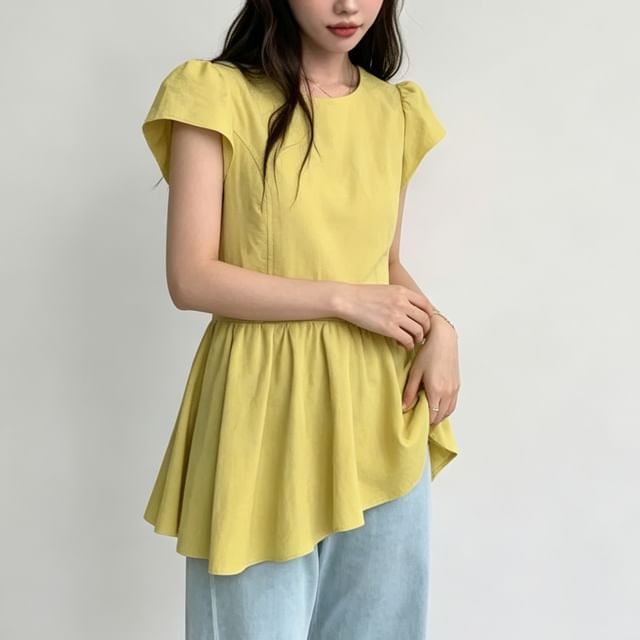 Jesong-Cap-Sleeve Crew Neck Plain Asymmetrical Peplum Blouse