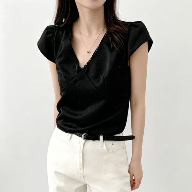 Jesong-Cap Sleeve V-Neck Plain Satin Top