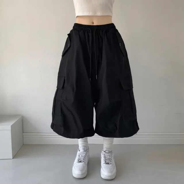 Jesong-Drawstring Waist Plain Capri Wide Leg Cargo Pants