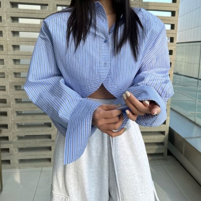 Jesong-Long-Sleeve Striped Crop Button-Up Shirt