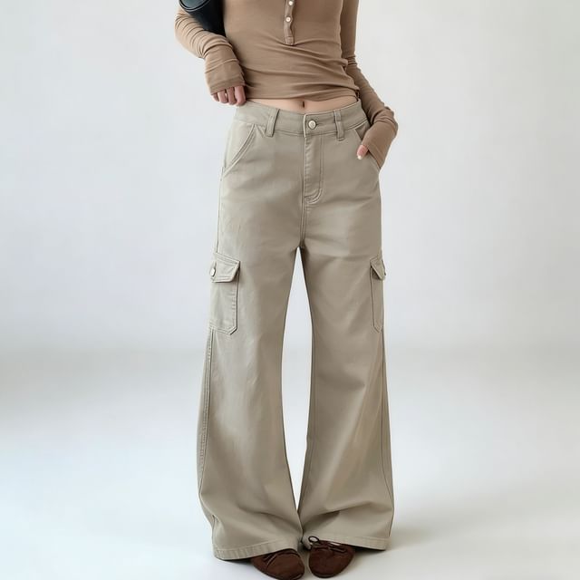 Jesong-Mid Rise Plain Wide Leg Cargo Pants