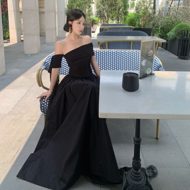 JIYON-Off Shoulder Plain Maxi A-Line Dress