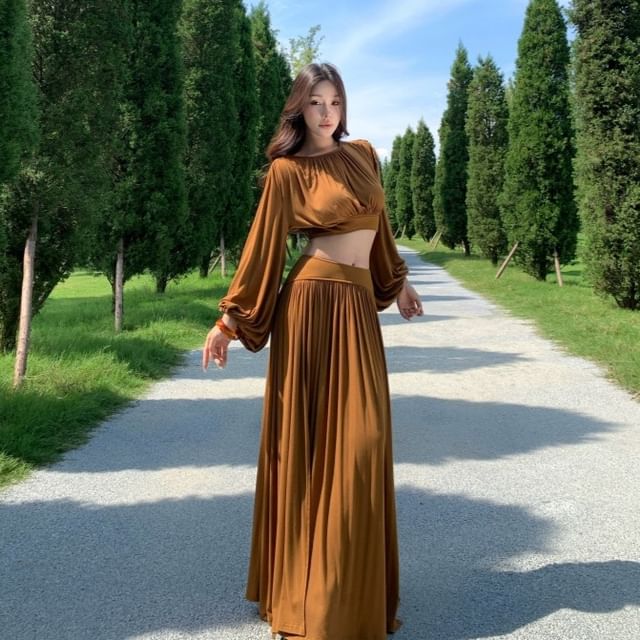 JIYON-Set Long-Sleeve Round Neck Plain Crop Top Mid Waist Plain Slit Maxi A-Line Skirt