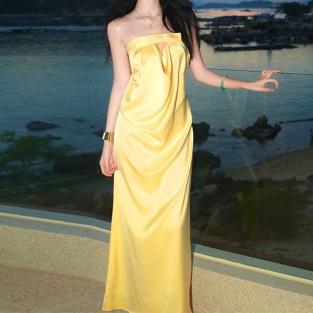 JIYON-Strapless Plain Backless Maxi A-Line Dress