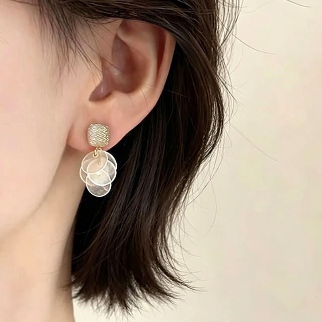 Joodii-Gemstone Shell Fringed Drop Earring Clip-On Earring