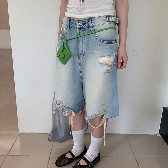 Joyciful-Low Rise Washed Distressed Jorts