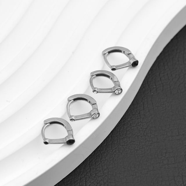 Juanitro-CZ Huggie Earring