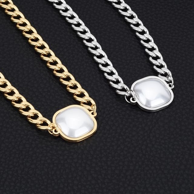 Juanitro-Square Pendant Chunky Chain Necklace