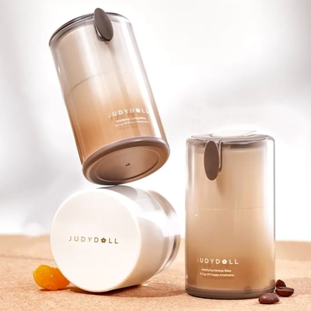 Judydoll-Baza regulująca wydzielanie sebum Icy Americano