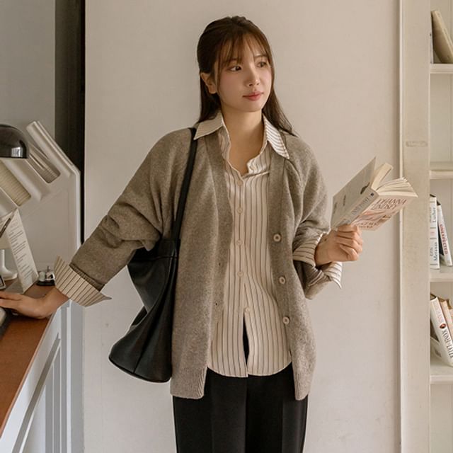 JUSTONE-V-Neck Raglan Cardigan