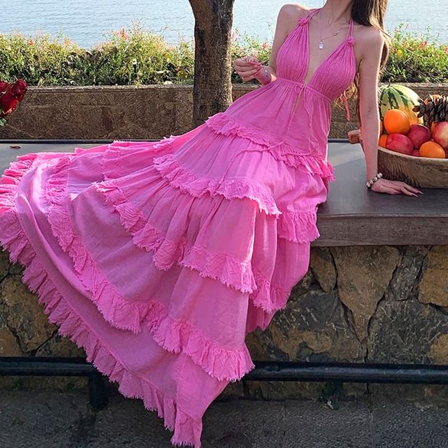 Juuri-Halter Plain Ruffle Maxi Sundress